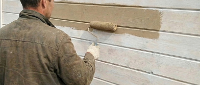 картинка-превью для статьи Чем обработать дерево внутри дома